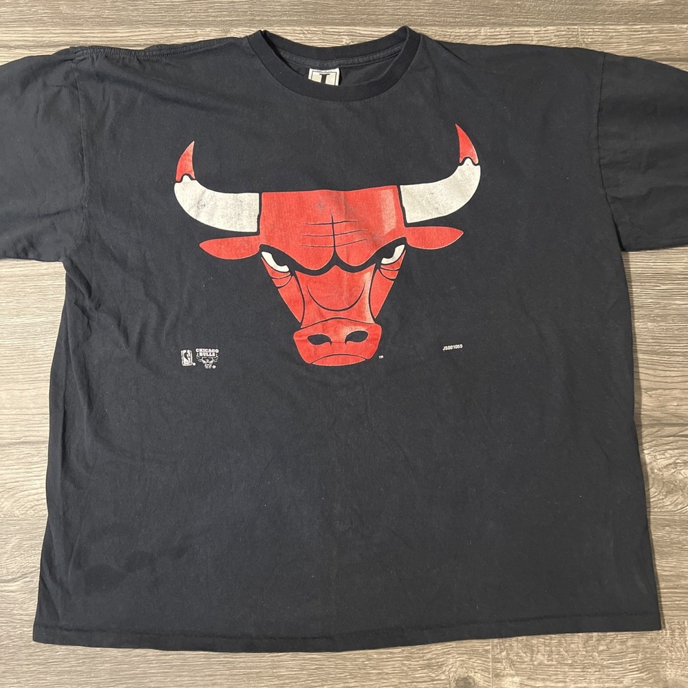Vintage Chicago Bulls Single Stitch Jostens Black T Shirt Angry Bull,‎ Size XL